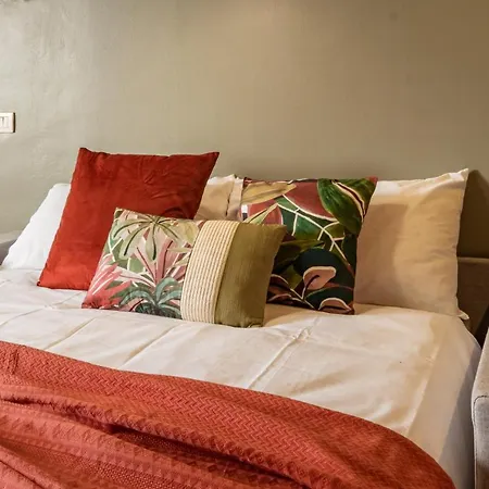 Luminoso A 5 Min Da Porta Nuova טורינו